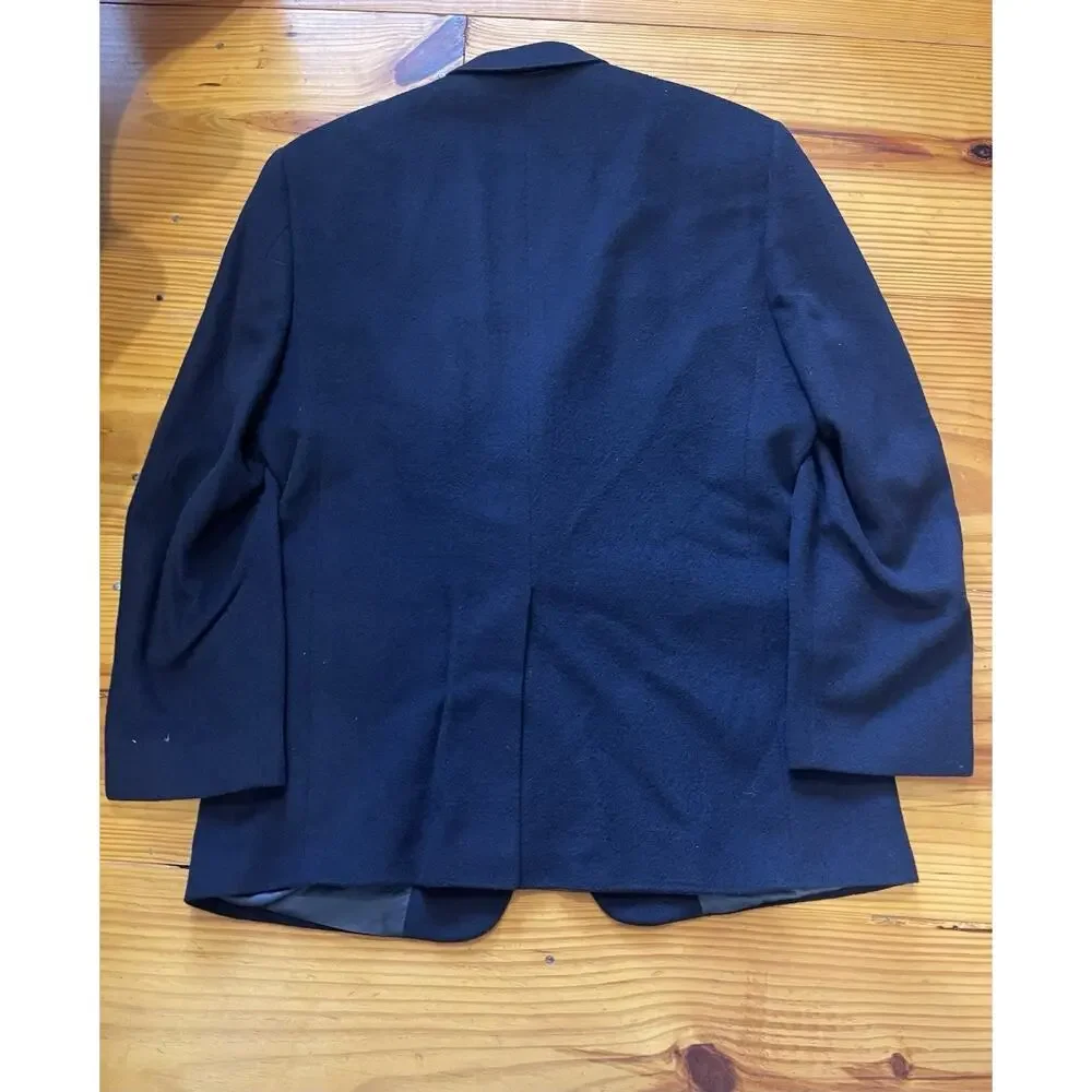 VTG Roundtree Yorke Preppy Sport Coat Blazer Two Button Navy 100% Camel Hair 41R